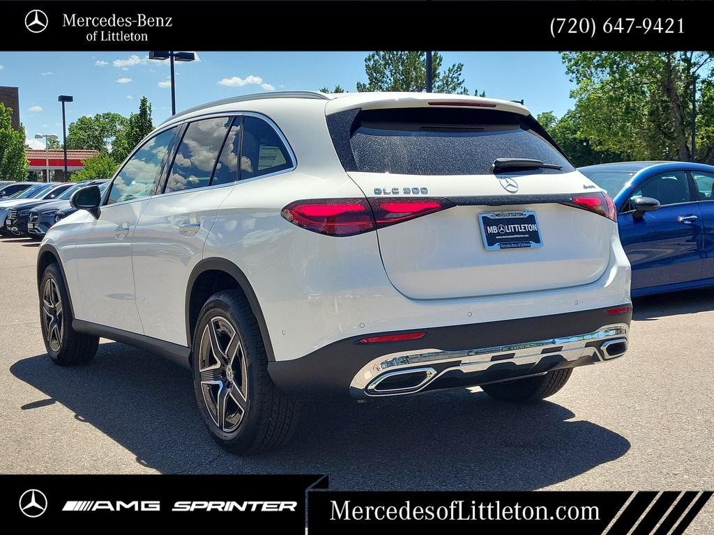 New 2026 Polar White Mercedes-Benz GLC 300 image 5