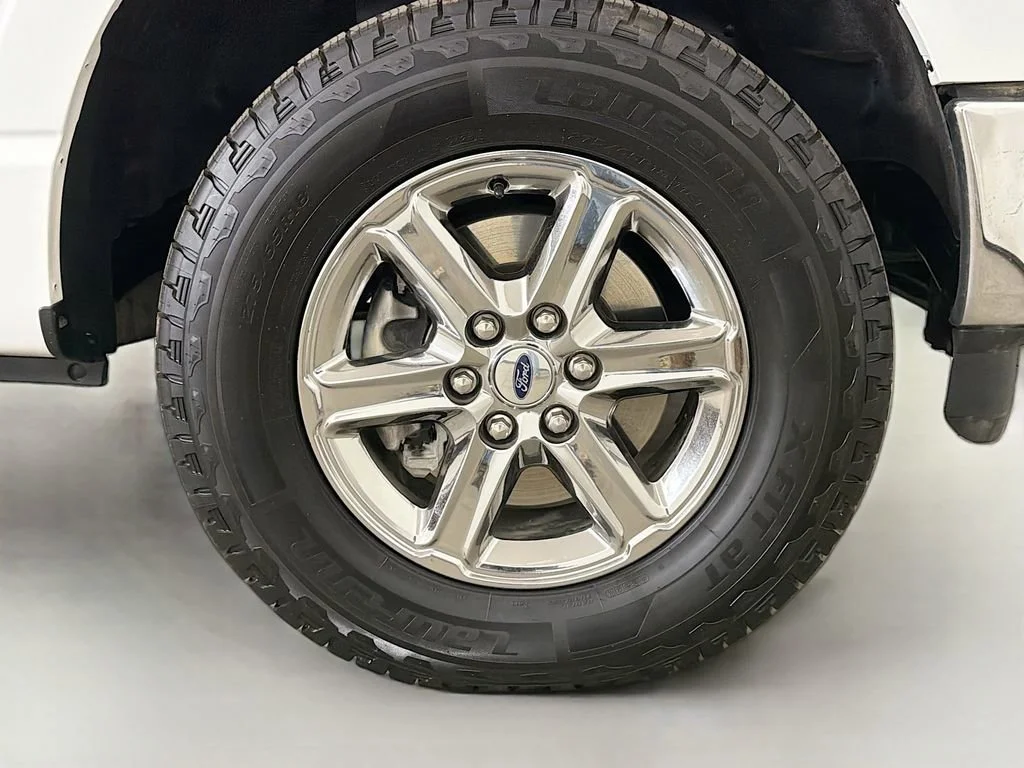 Used 2024 White Ford XLT image 26
