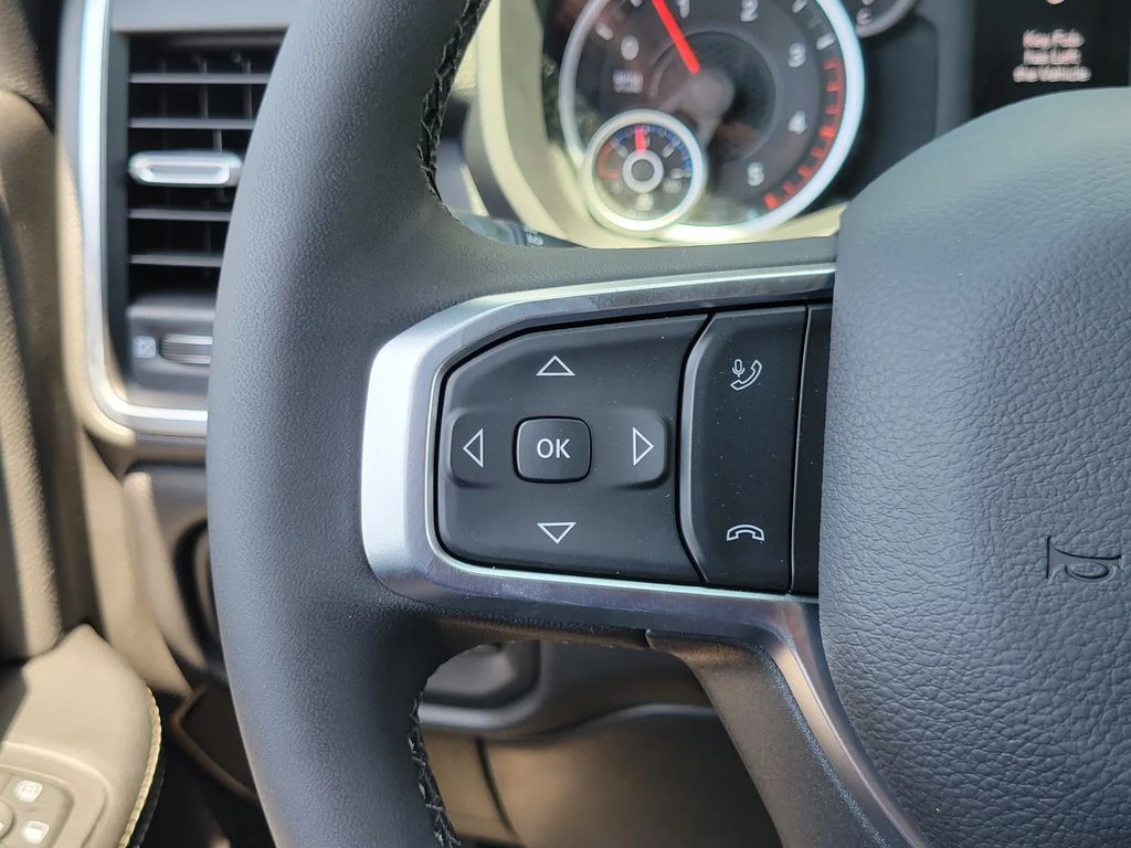 2026 Ram Ram 2500 Pickup photo 4
