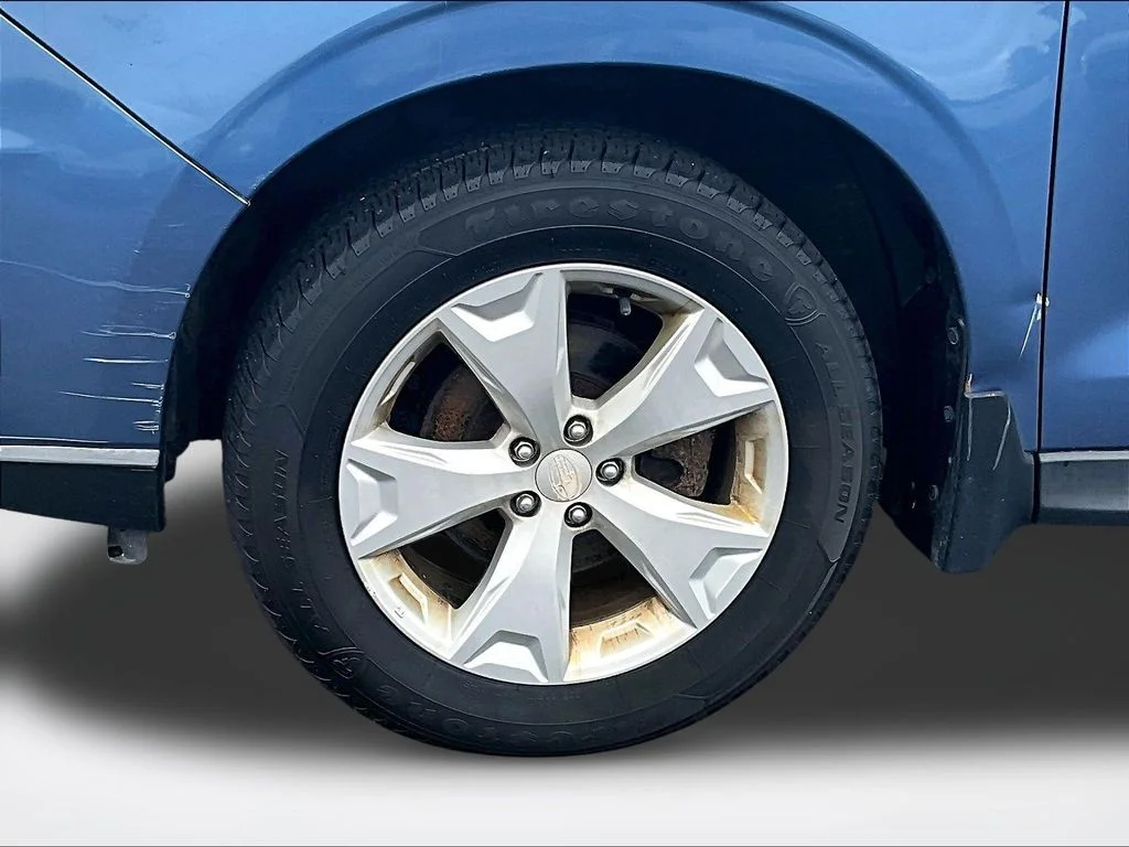 Used 2015 Blue Subaru 2.5i Premium image 9
