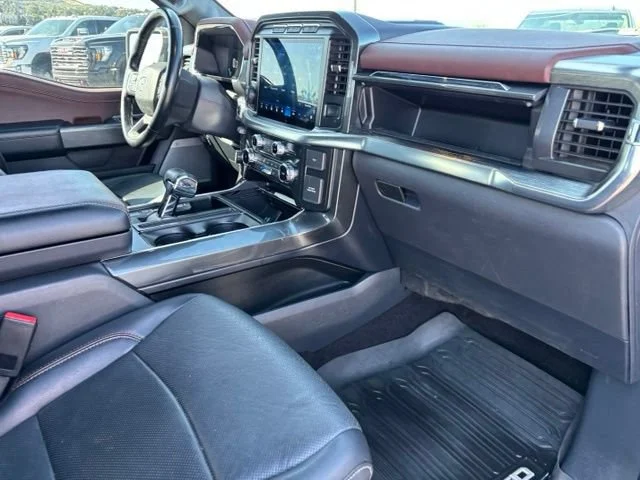 Used 2022 White Ford LARIAT image 25