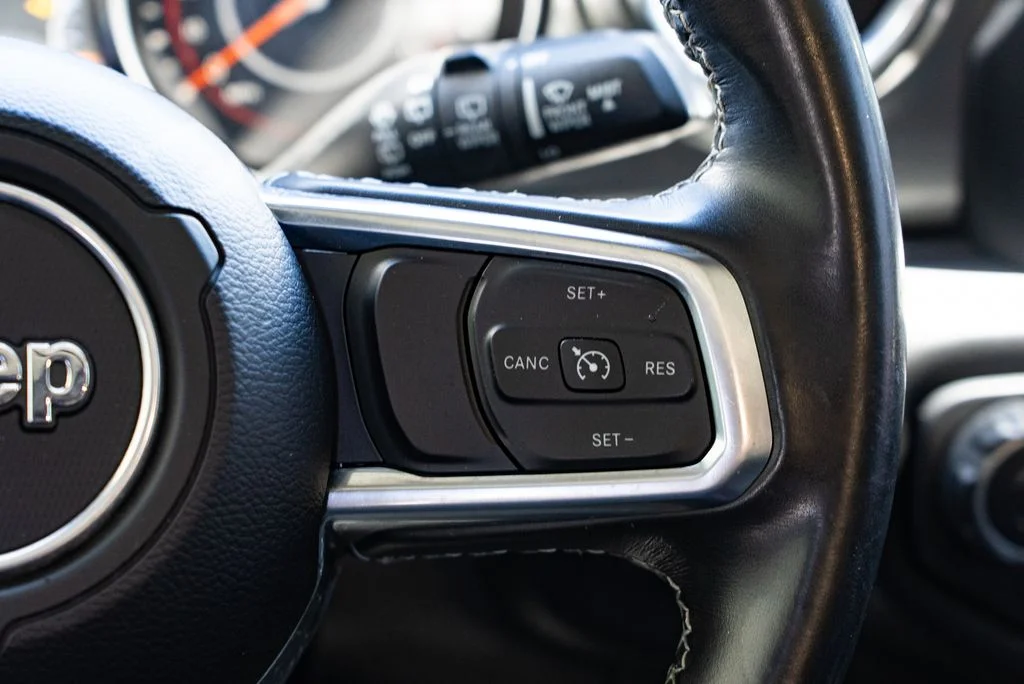 Used 2021 Gray Jeep Unlimited Sahara image 15