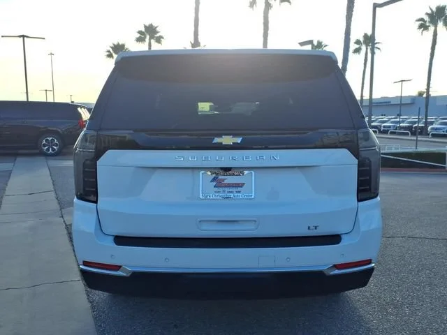 Used 2026 Summit White Chevrolet LT image 5