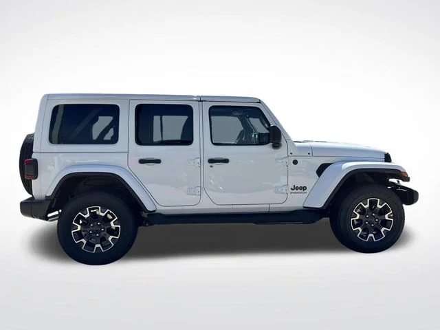 New 2026 White Jeep Sahara image 9