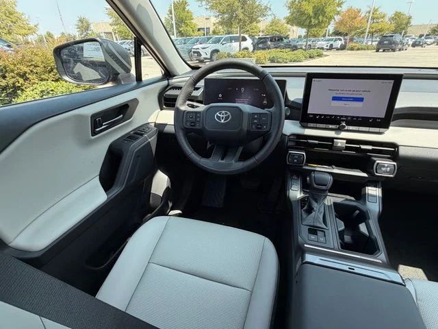 New 2026 Midnight Black Metallic Toyota XLE Premium image 21