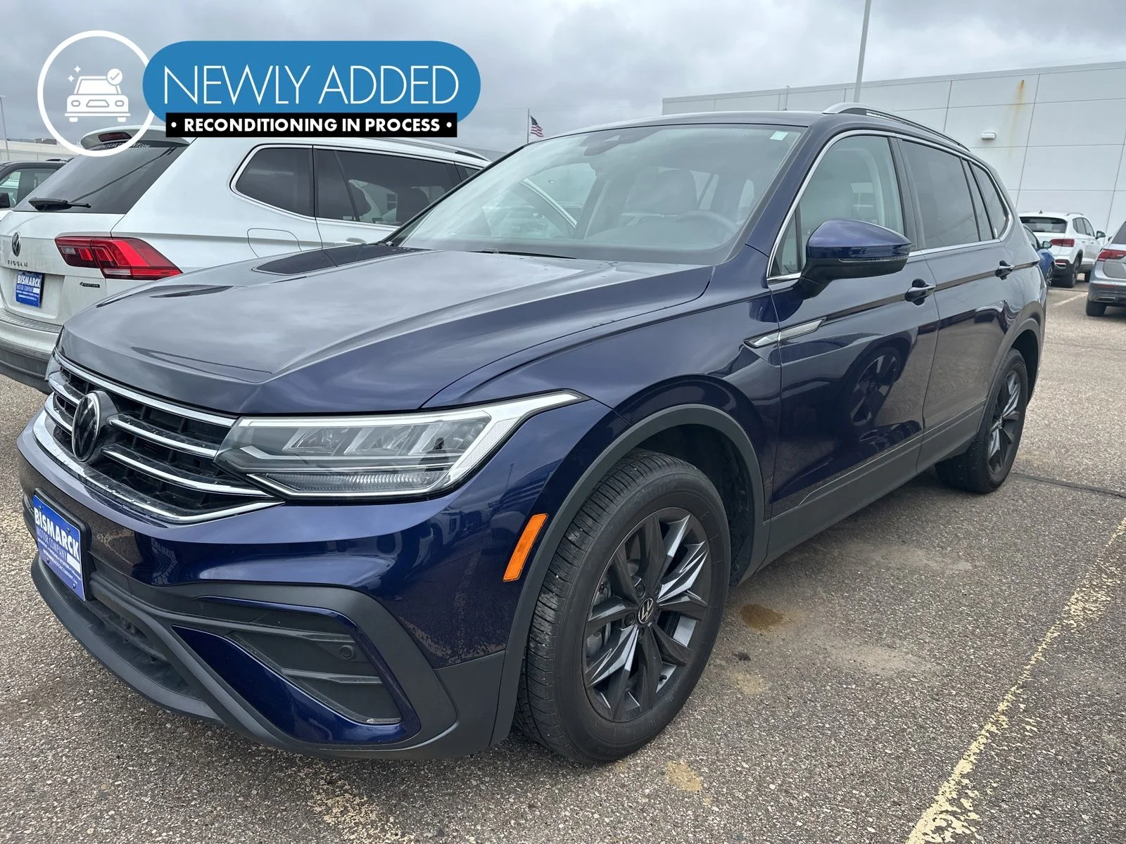 2023 Volkswagen Tiguan 2.0T SE 4Motion's photo