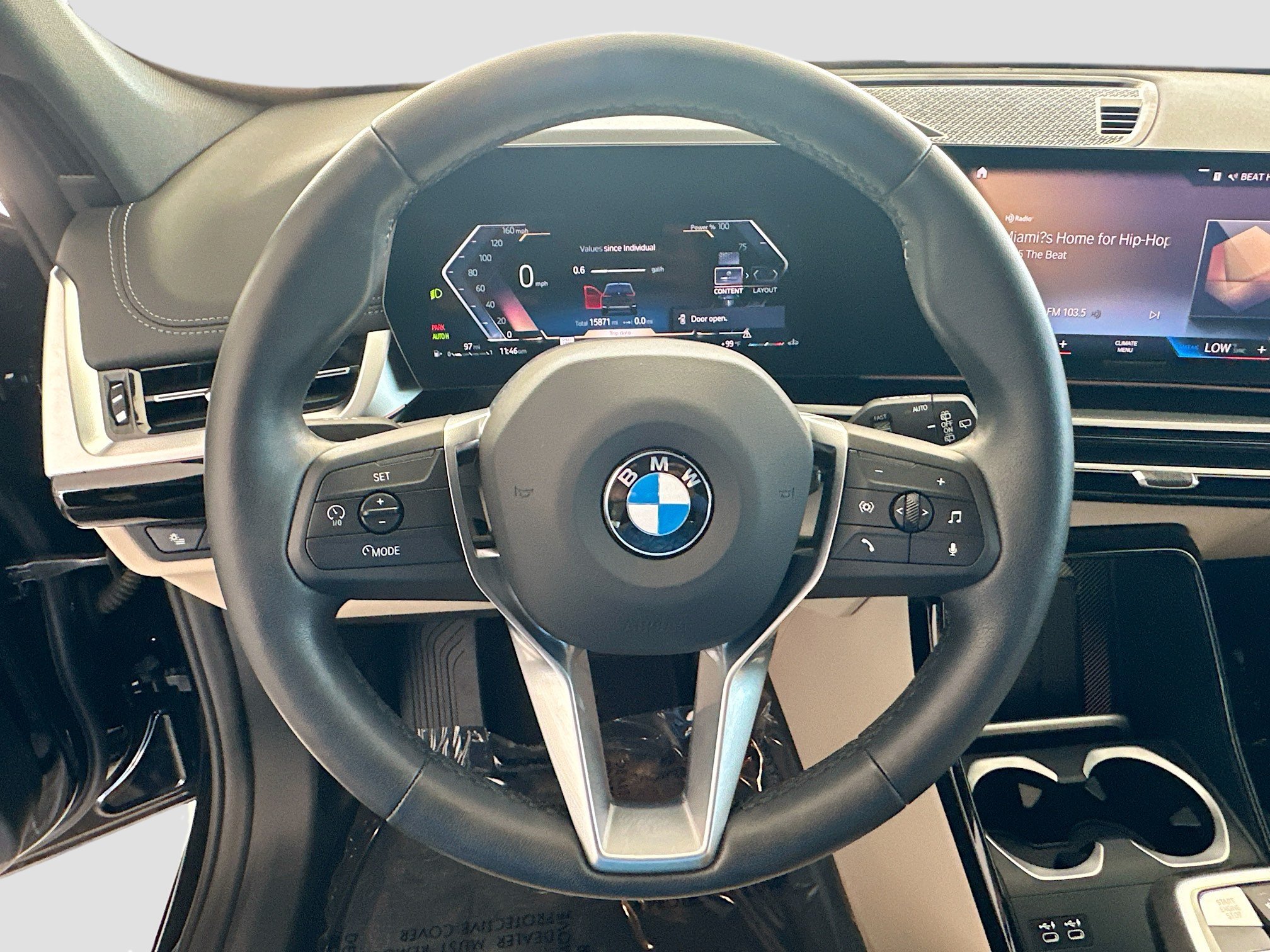 Used 2023 Jet Black BMW xDrive28i image 10