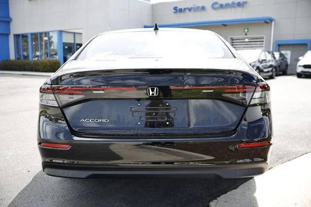 New 2026 Crystal Black Pearl Honda SE image 11