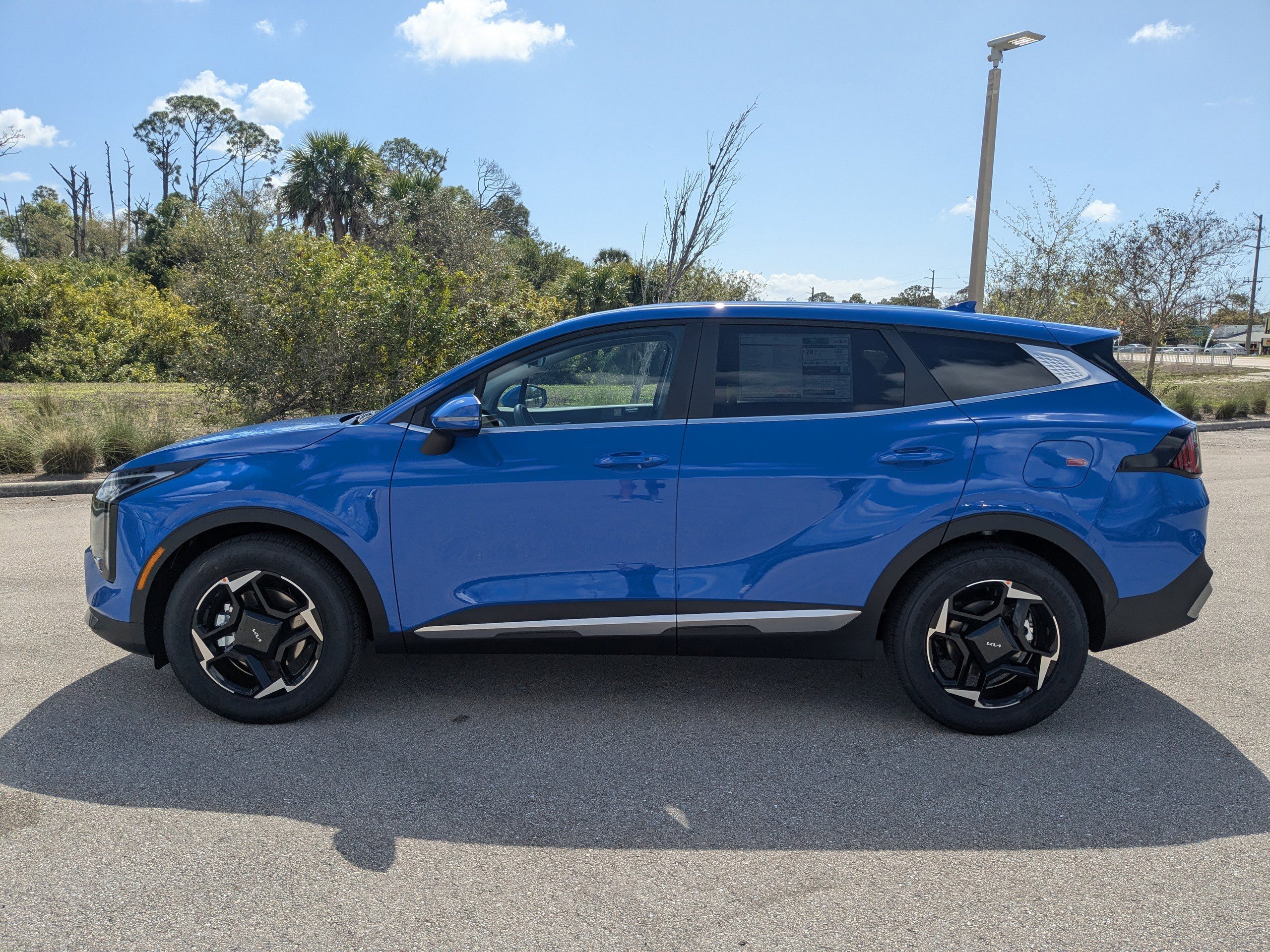 New 2026 Nebular Blue Kia EX image 8