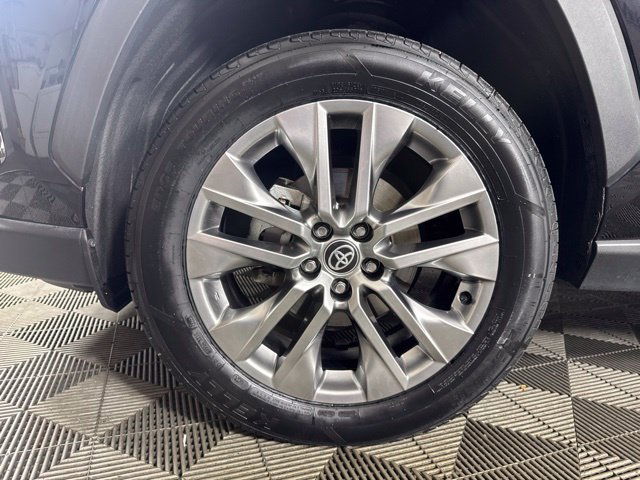 Used 2024 Black Toyota XLE Premium image 10