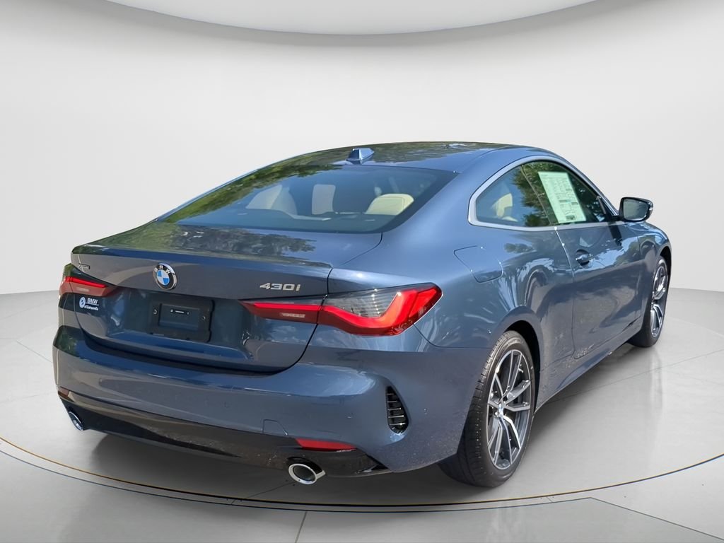 2026 BMW 4 Series 430i - Photo 5