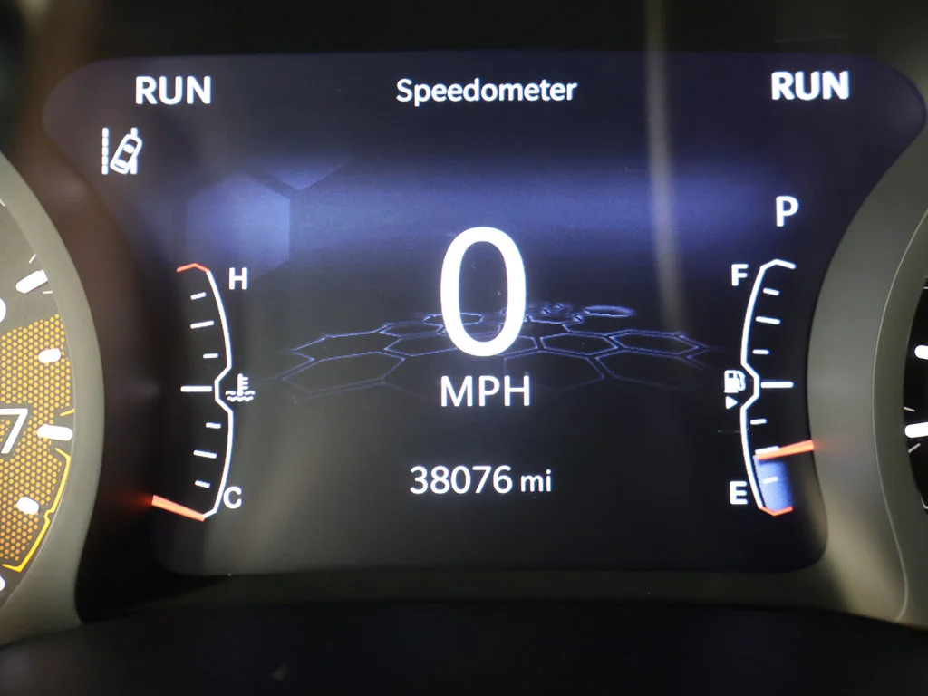Used 2022 Black Jeep Latitude Lux image 35