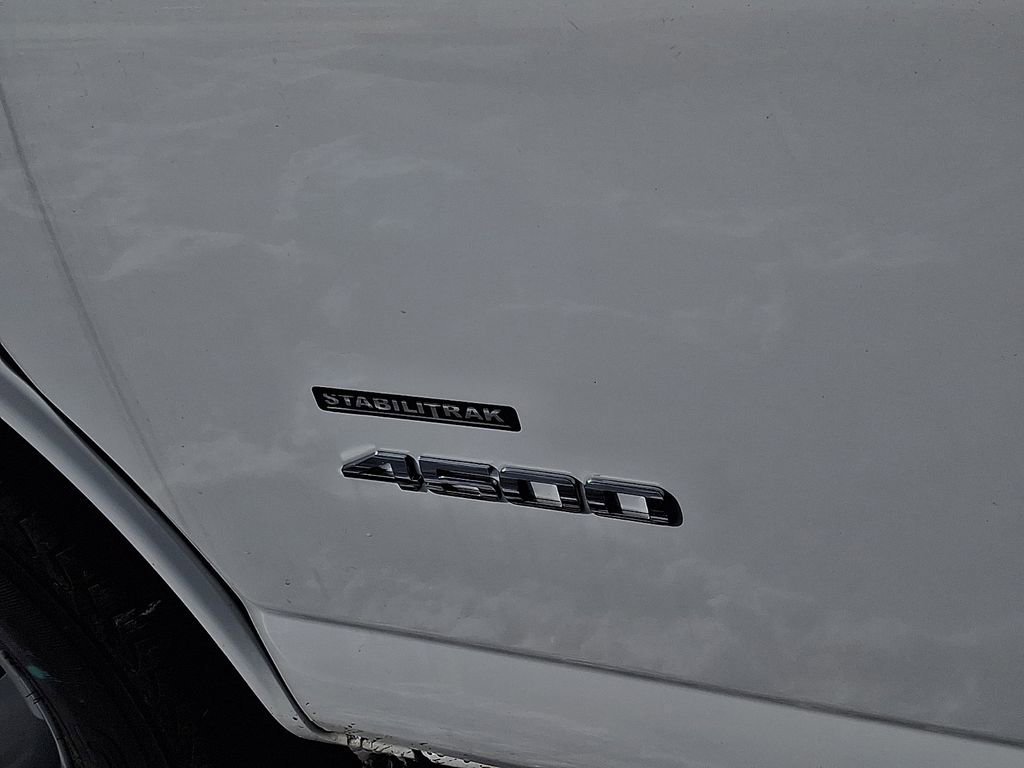 New 2025 Summit White GMC 2WT image 12