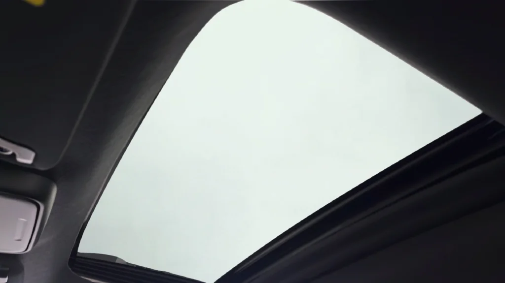 New 2026 White Subaru Premium image 33