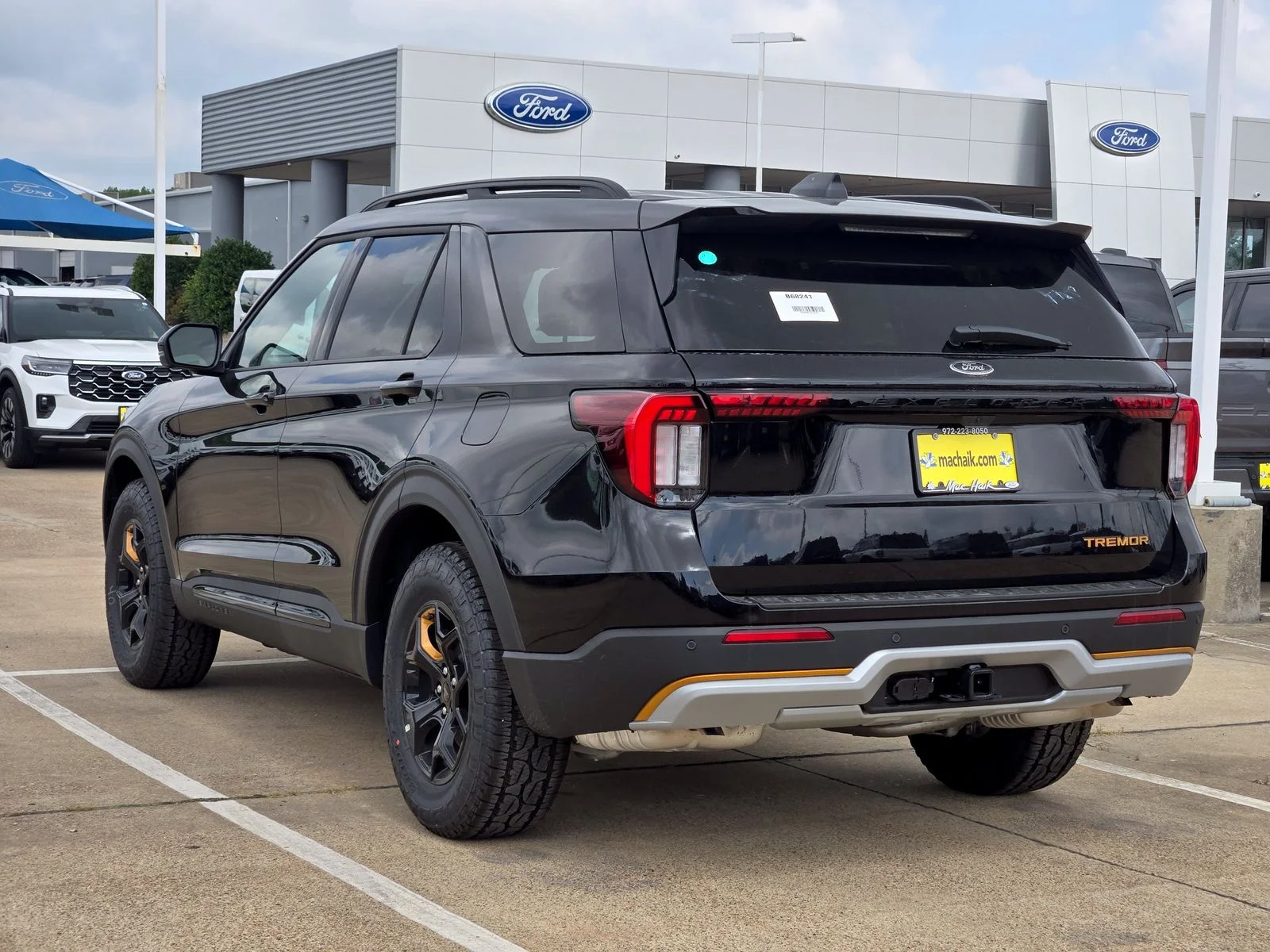 New 2026 Agate Black Metallic Ford Tremor® image 3