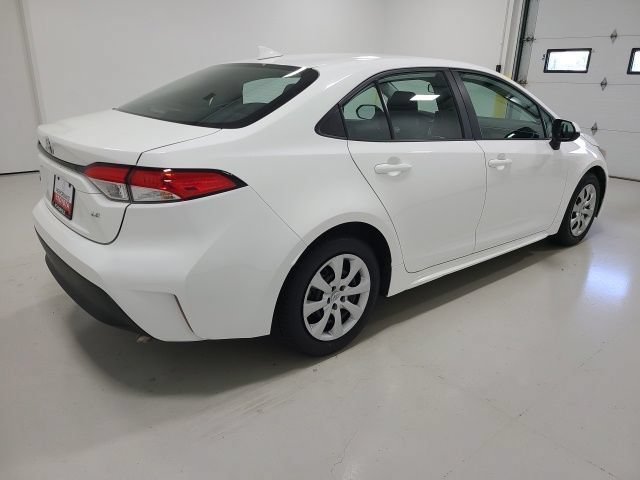 Used 2024 Ice Cap Toyota LE image 5