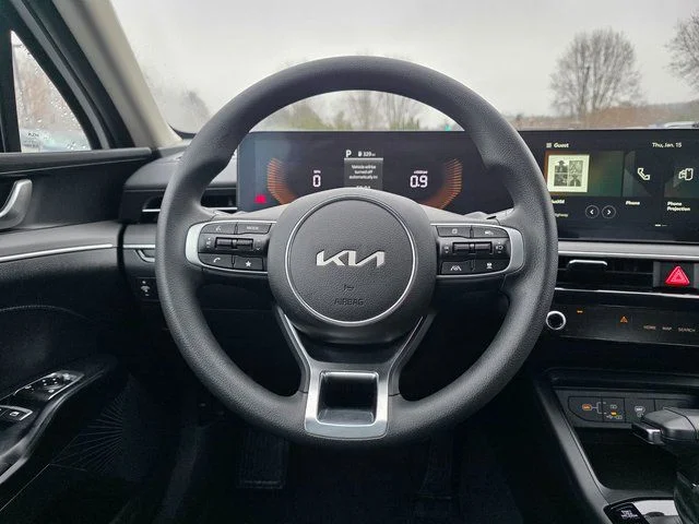 2026 Kia K5 LXS - Photo 20