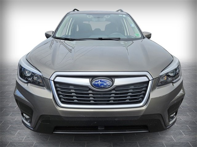 2021 Subaru Forester Premium photo 2