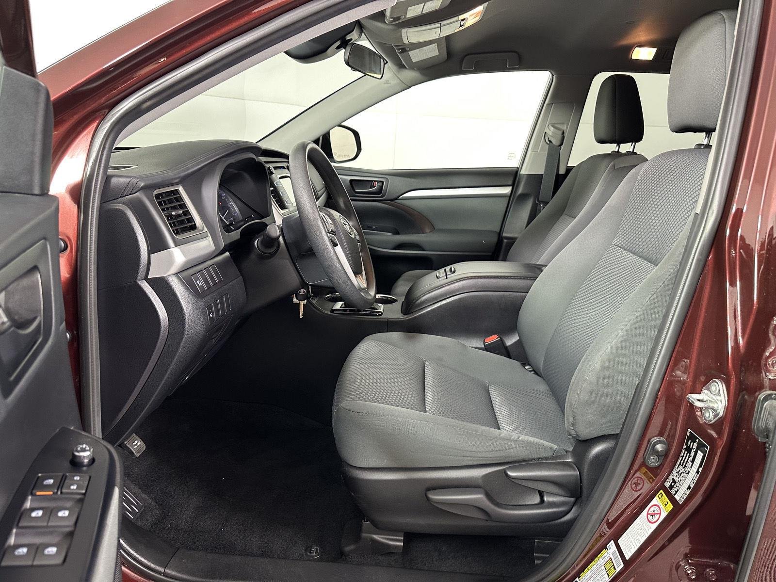 Used 2019 Ooh La La Rouge Mica Toyota LE image 12