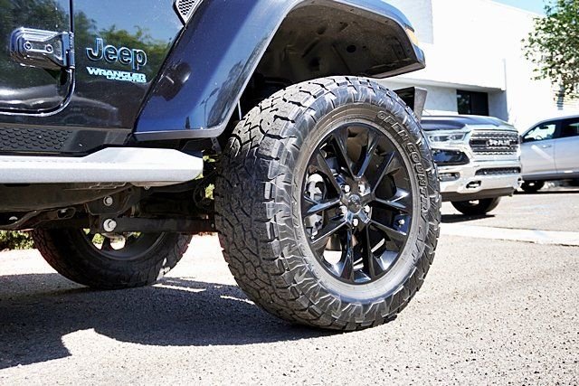 Used 2021 Black Jeep 4-Door Sahara High Altitude 4xe image 9