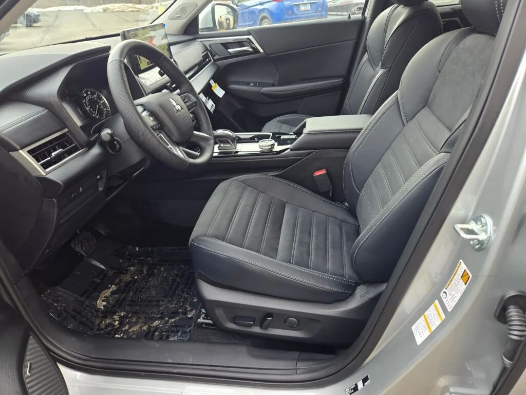 New 2026 Gray Mitsubishi SE 1.5T S-AWC image 14
