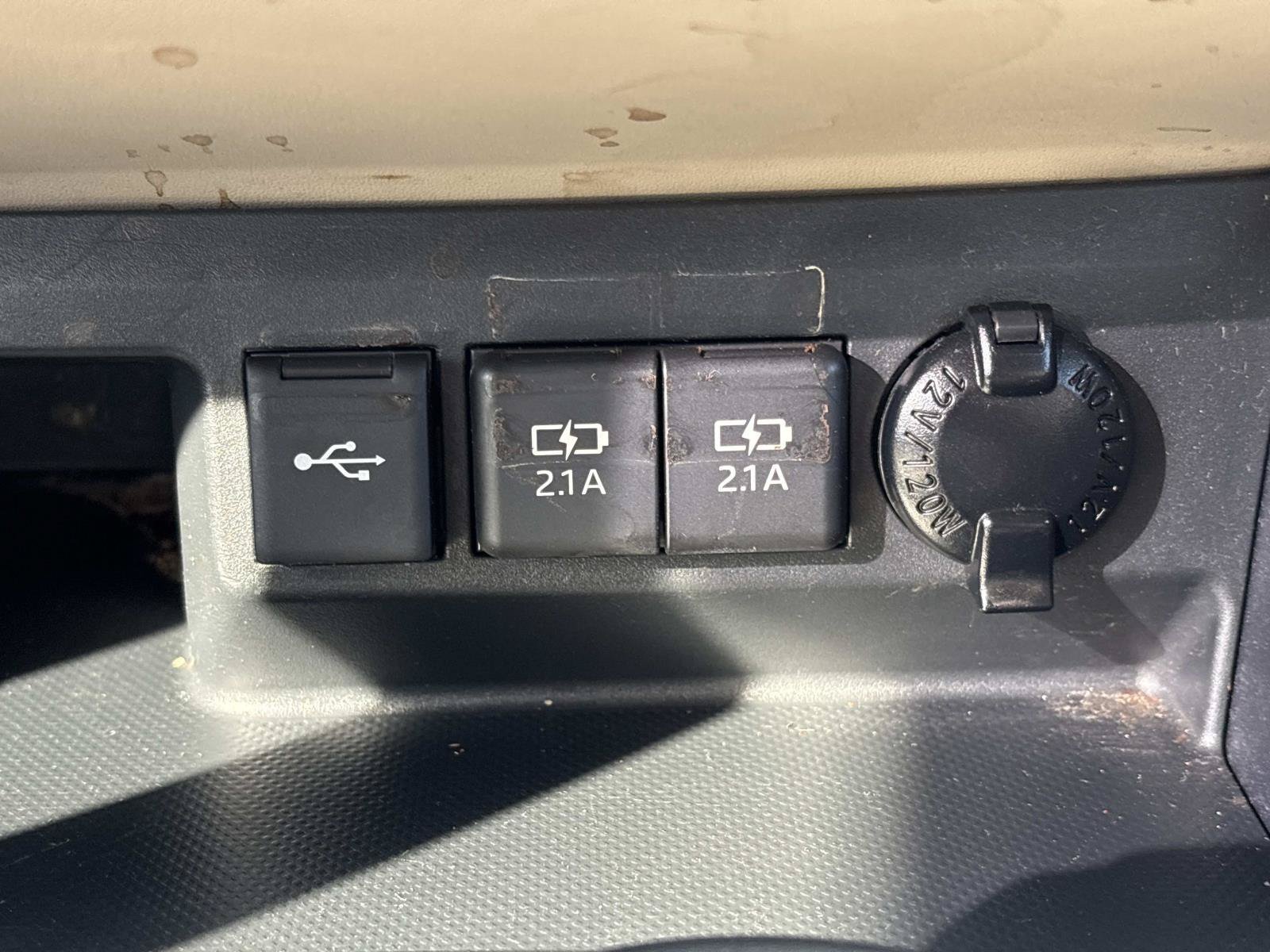 Used 2021 Black Toyota XLE image 23