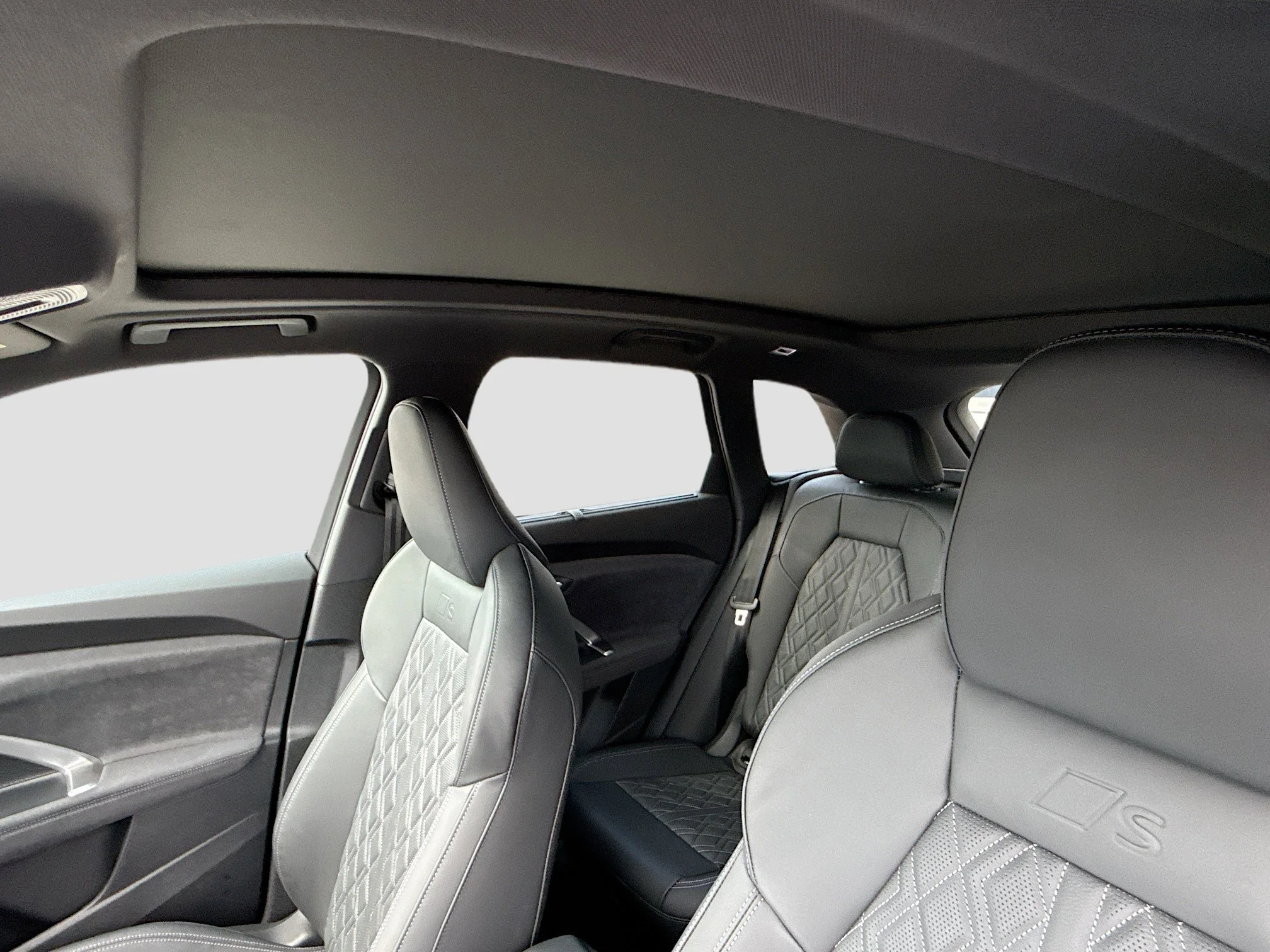 New 2026 Daytona Gray Metallic Audi Premium Plus image 25