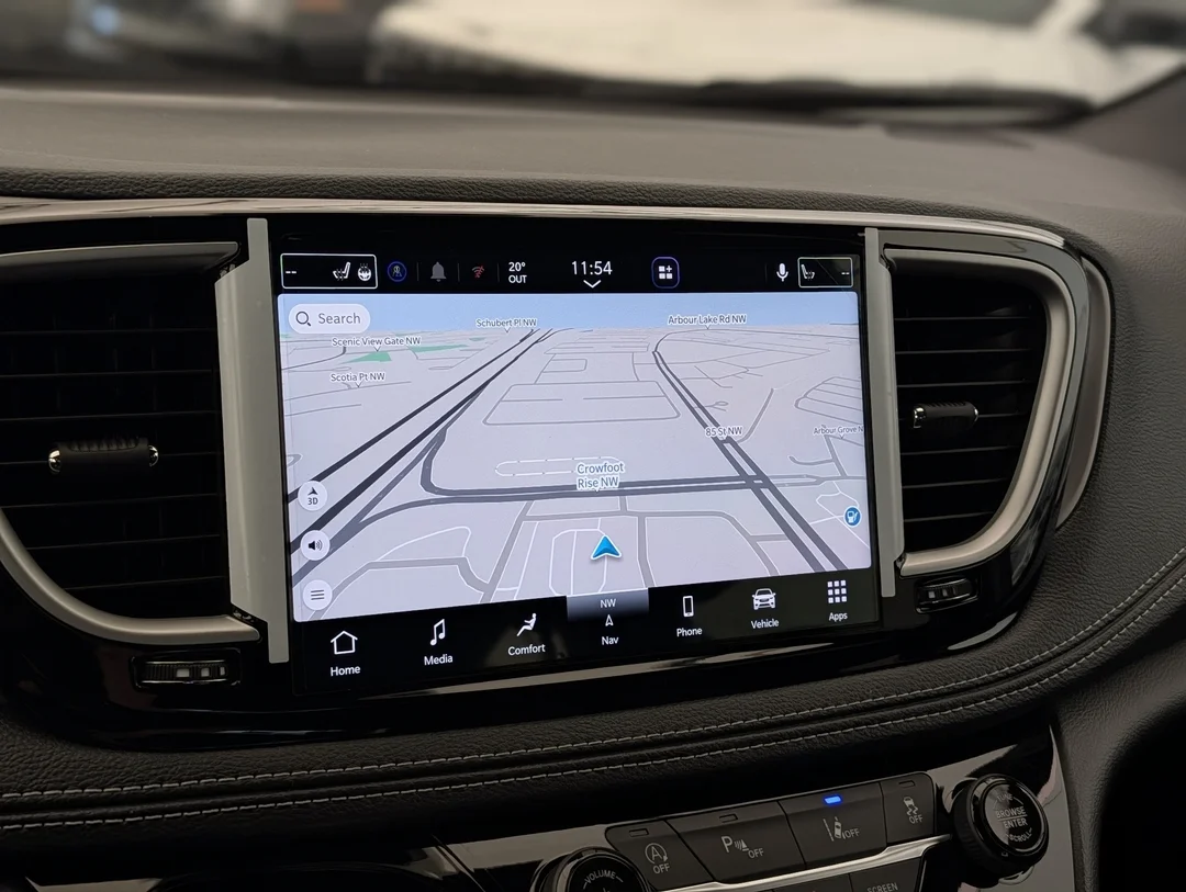 New 2027 Black Chrysler Select - - AWD - 3.6L Pentastar V6 - Adaptive Cruise Control - Blind Spot Monitor & More! image 23