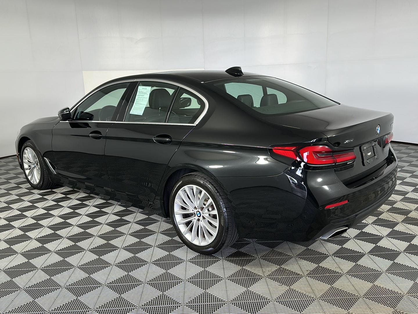 Used 2023 Black Sapphire Metallic BMW 530i xDrive image 24