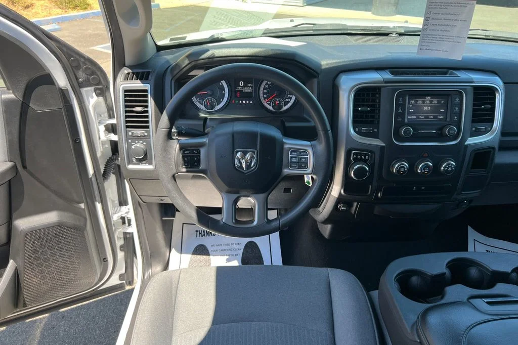 2024 RAM Ram 1500 Classic SLT - Photo 16