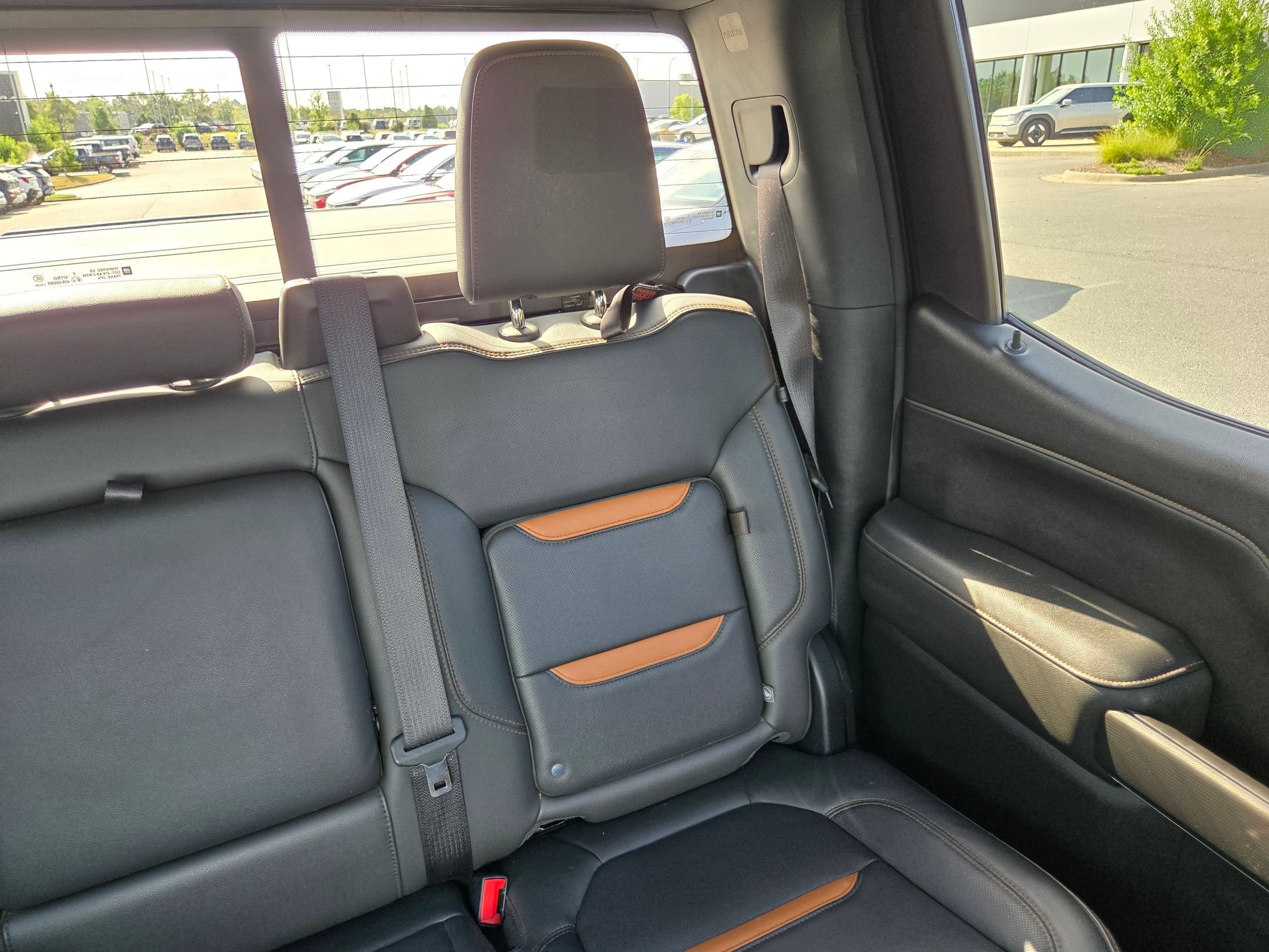 Used 2020 Onyx Black GMC AT4 image 14