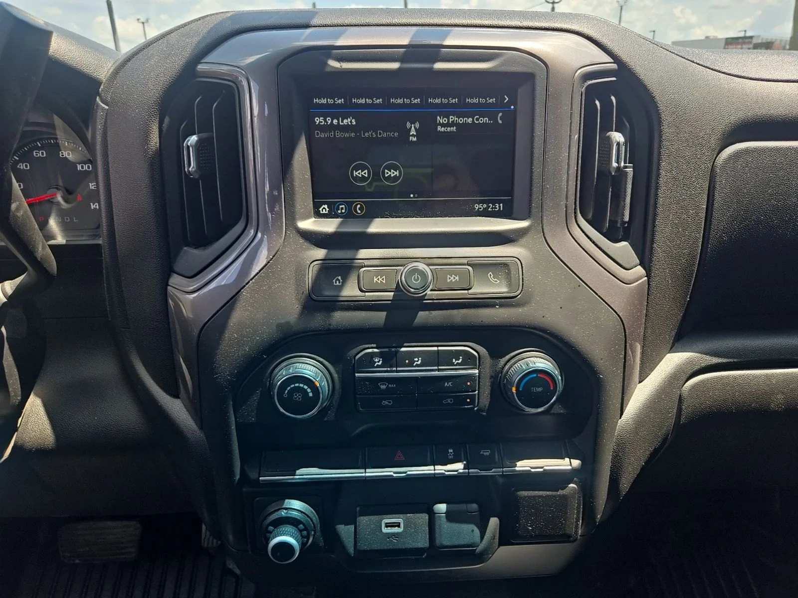 Used 2019 White Chevrolet WT image 27