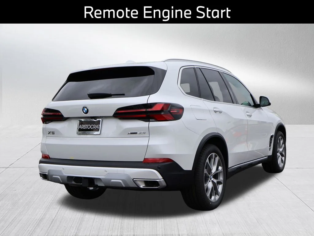 New 2026 White BMW xDrive40i image 8