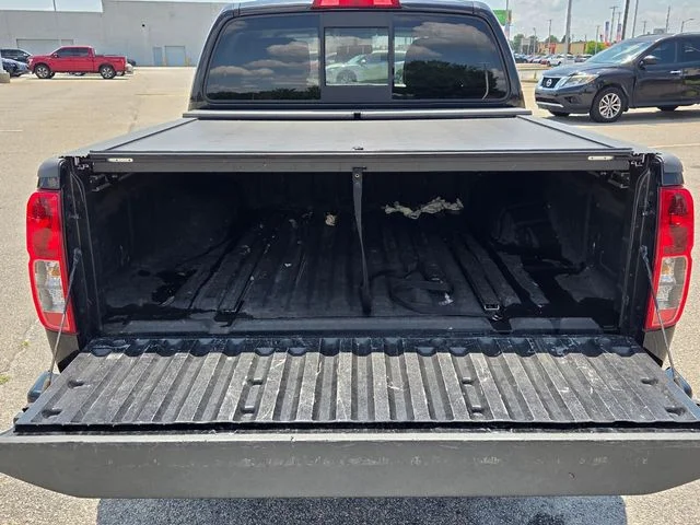 Used 2020 Magnetic Black Nissan SV image 12