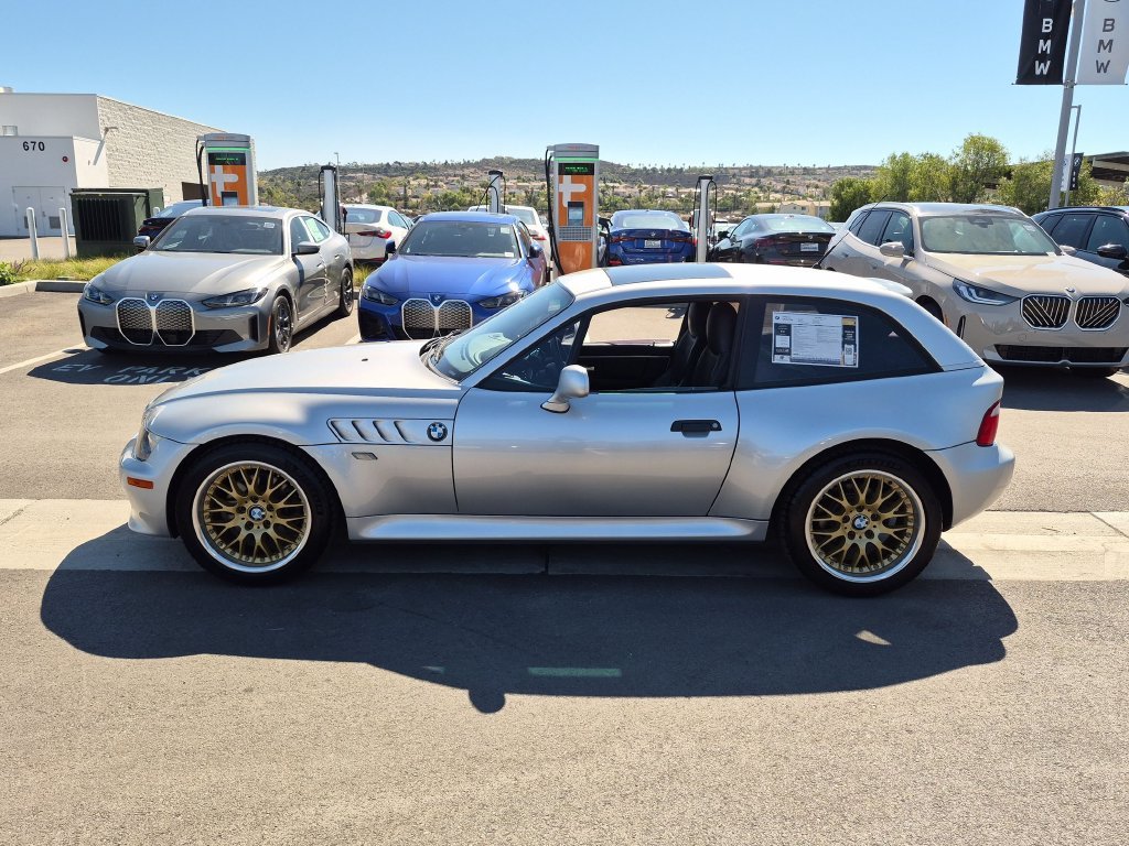 Used 2002  BMW 3.0i image 5