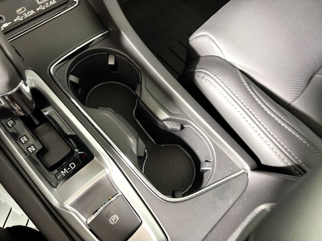 New 2026 ICE SILVER METALLIC Subaru Limited 7-Passenger image 15