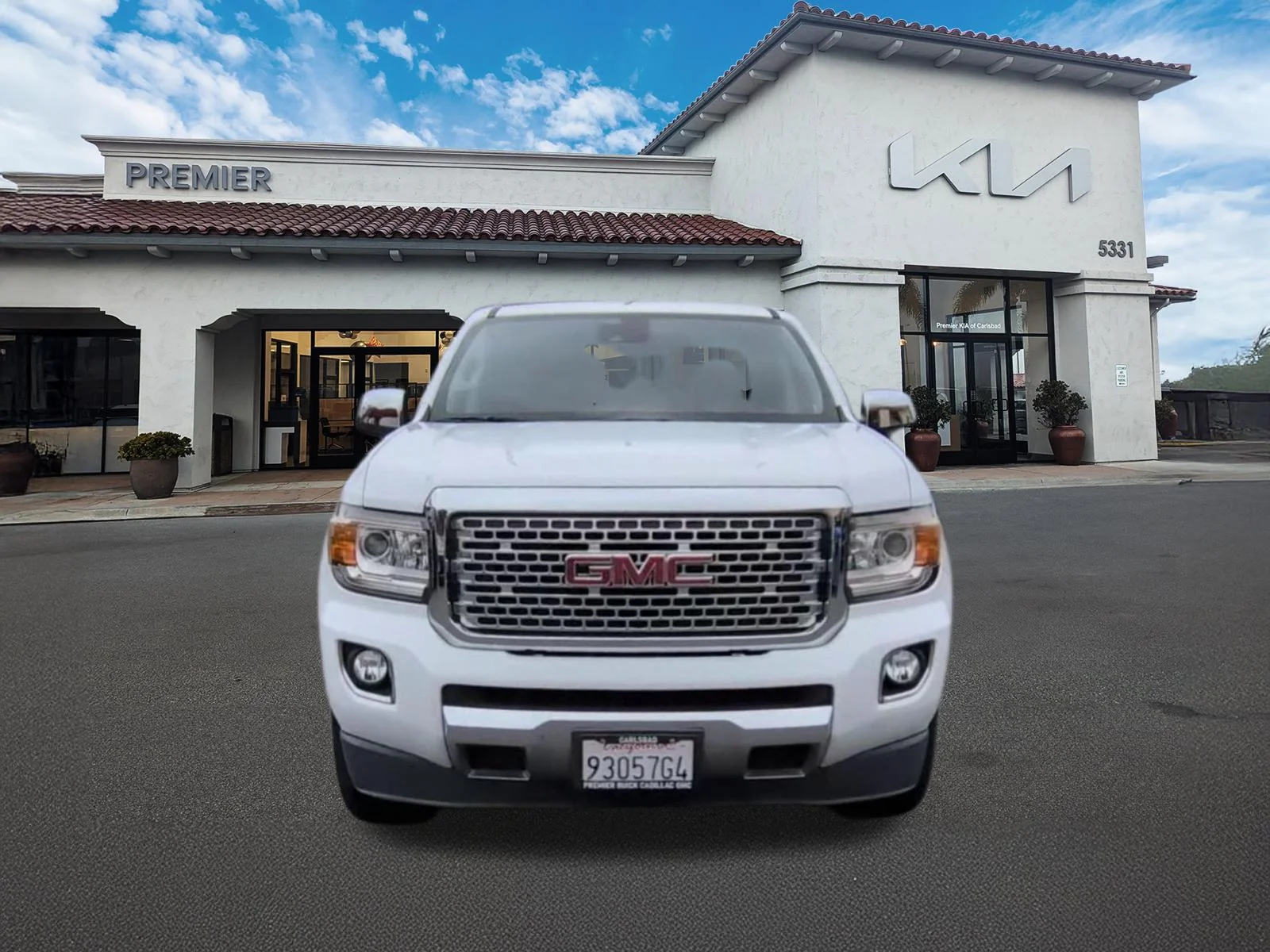 Used 2018 White GMC Denali image 3