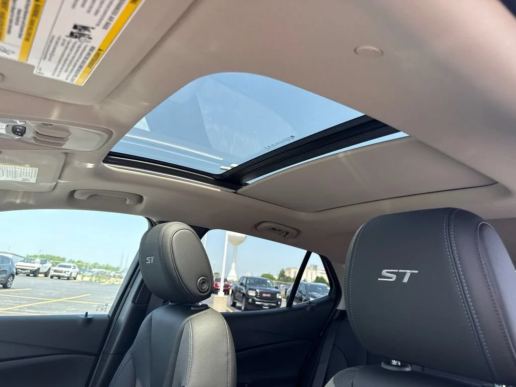 New 2026 Ocean Blue Metallic Buick Sport Touring image 27