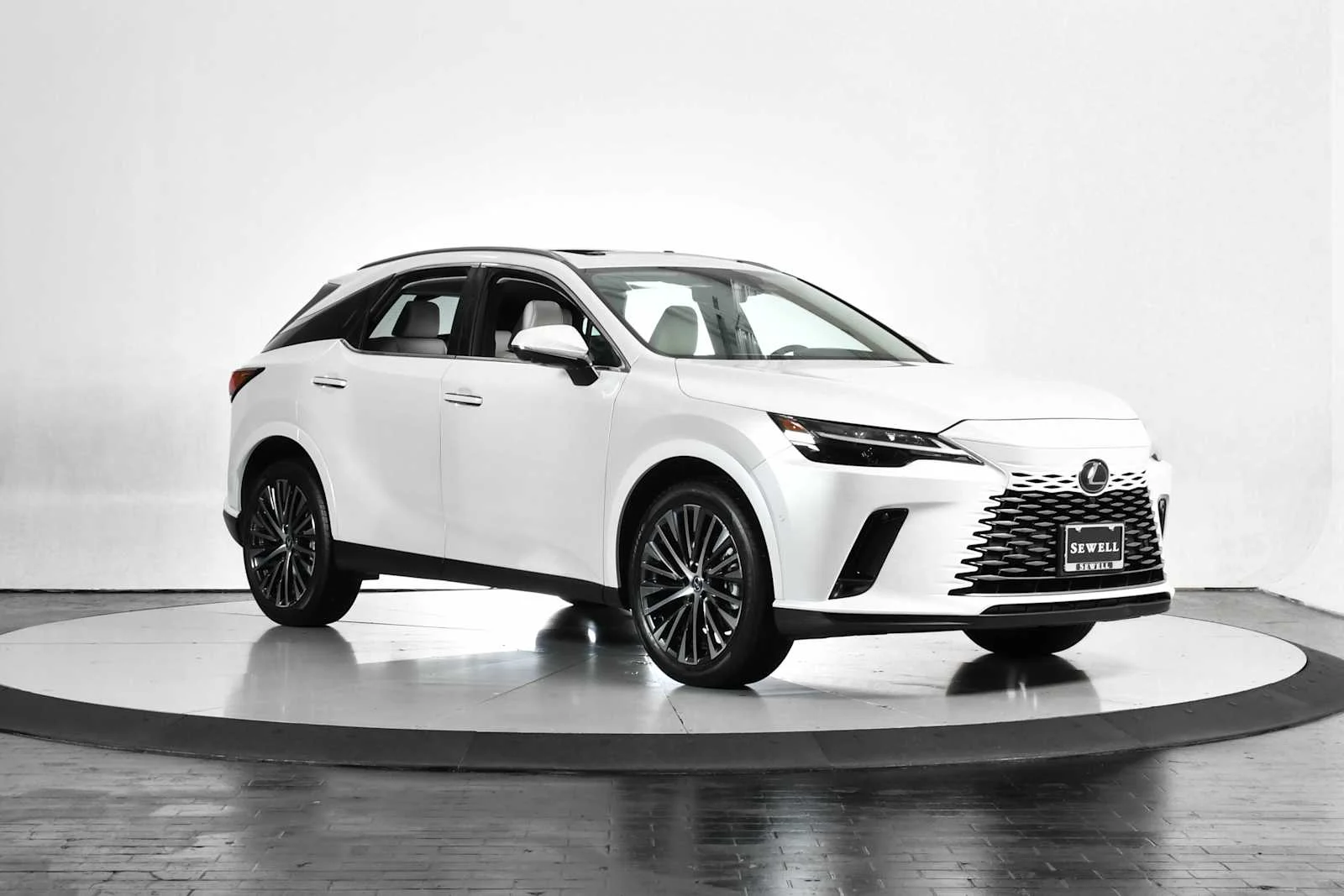 Certified Used 2025 EMINENT WHITE PEARL Lexus Premium Plus image 9