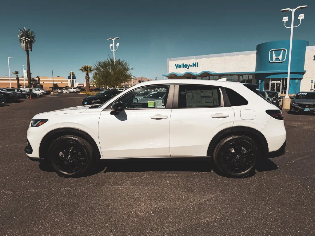 New 2027 Platinum White Pearl Honda Sport image 4