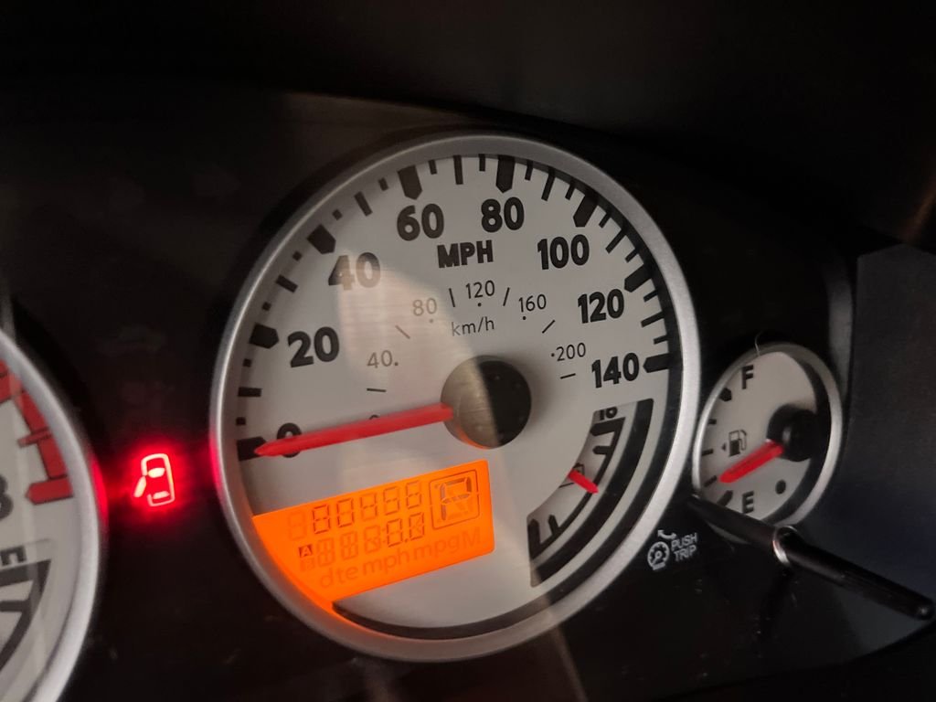 Used 2016 Red Nissan PRO-4X image 18