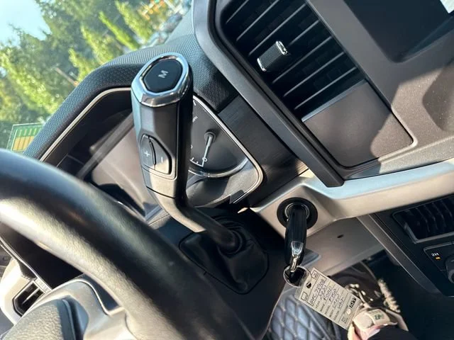 Used 2021 Oxford White Ford XLT image 26