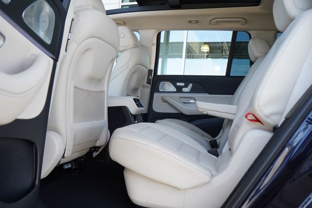 Used 2022 Blue Mercedes-Benz GLS 450 image 32