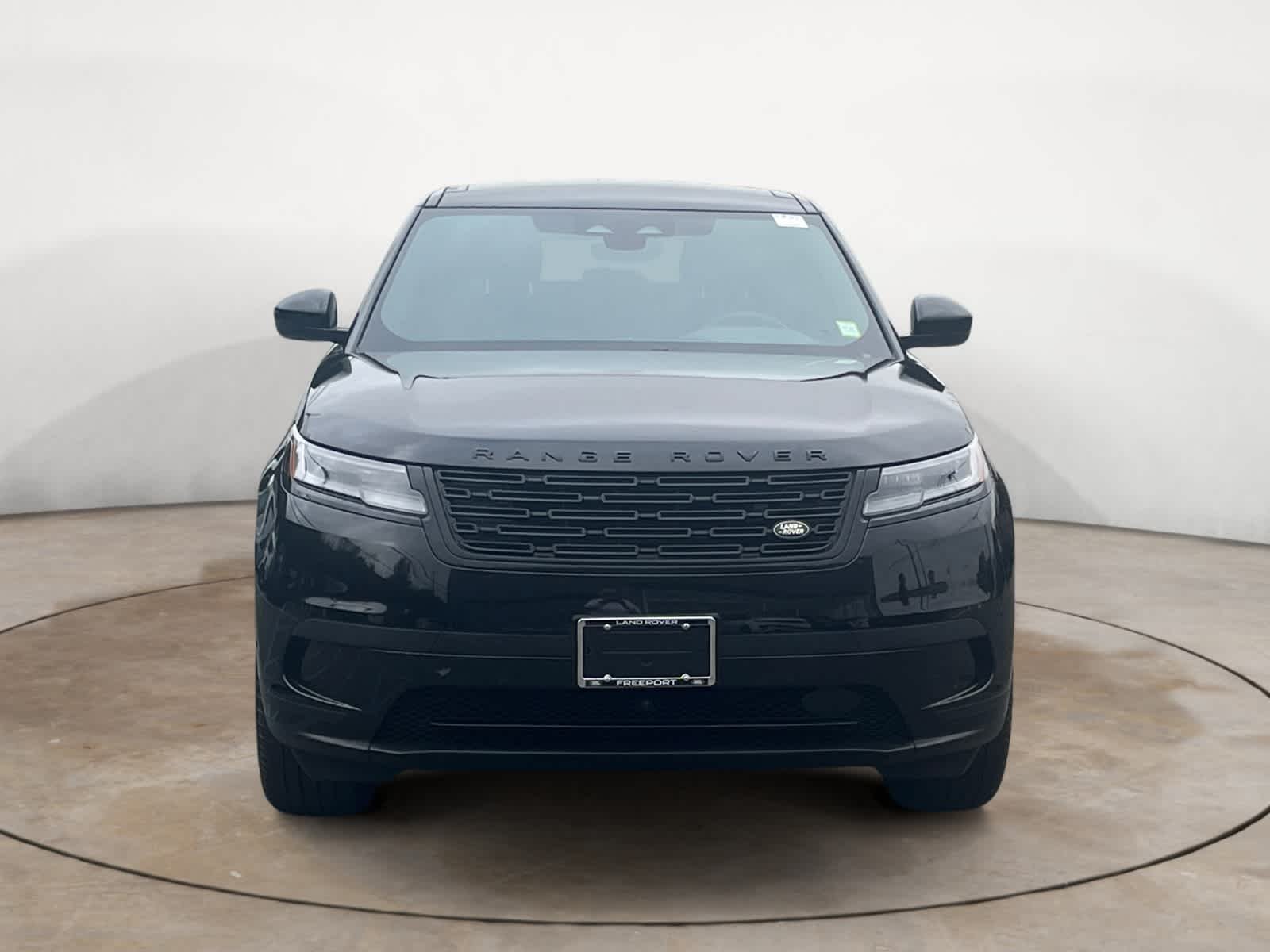 Certified Used 2026 Santorini Black Metallic Land Rover S image 8