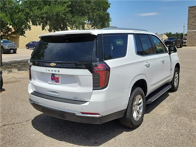 Used 2025 White Chevrolet LT 4x2 image 4