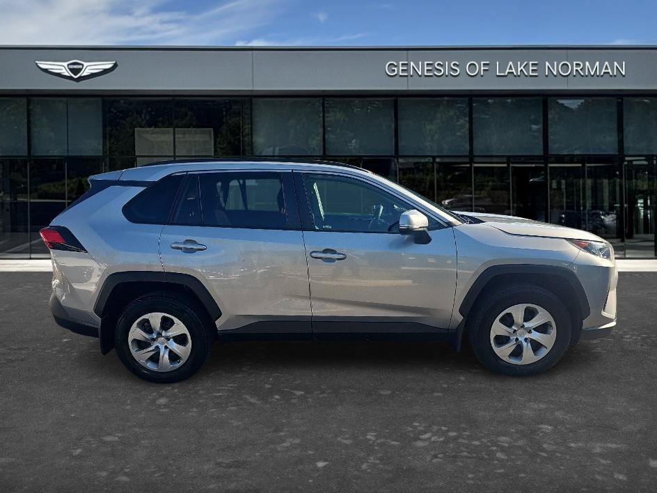 Used 2019 Silver Sky Metallic Toyota LE image 4