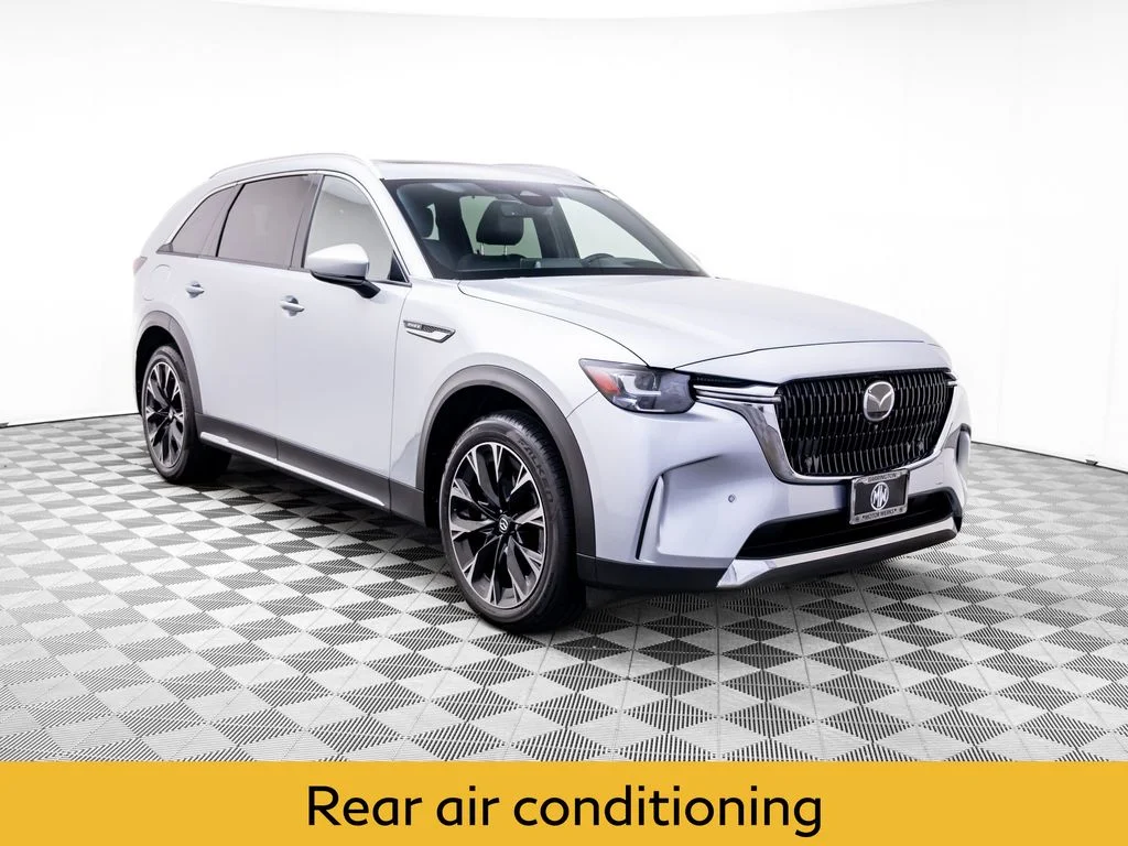 Used 2024 Silver Mazda Premium Plus image 8