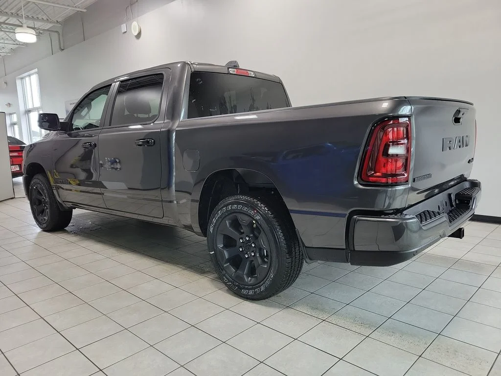 New 2026 Granite Crystal Metallic Clear-Coat Exterior Paint RAM Big Horn/Lone Star image 4