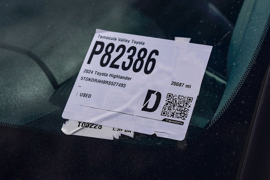 Used 2024 Silver Toyota Limited image 34
