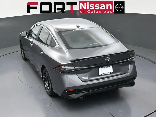 Used 2026 Gray Nissan SR image 42